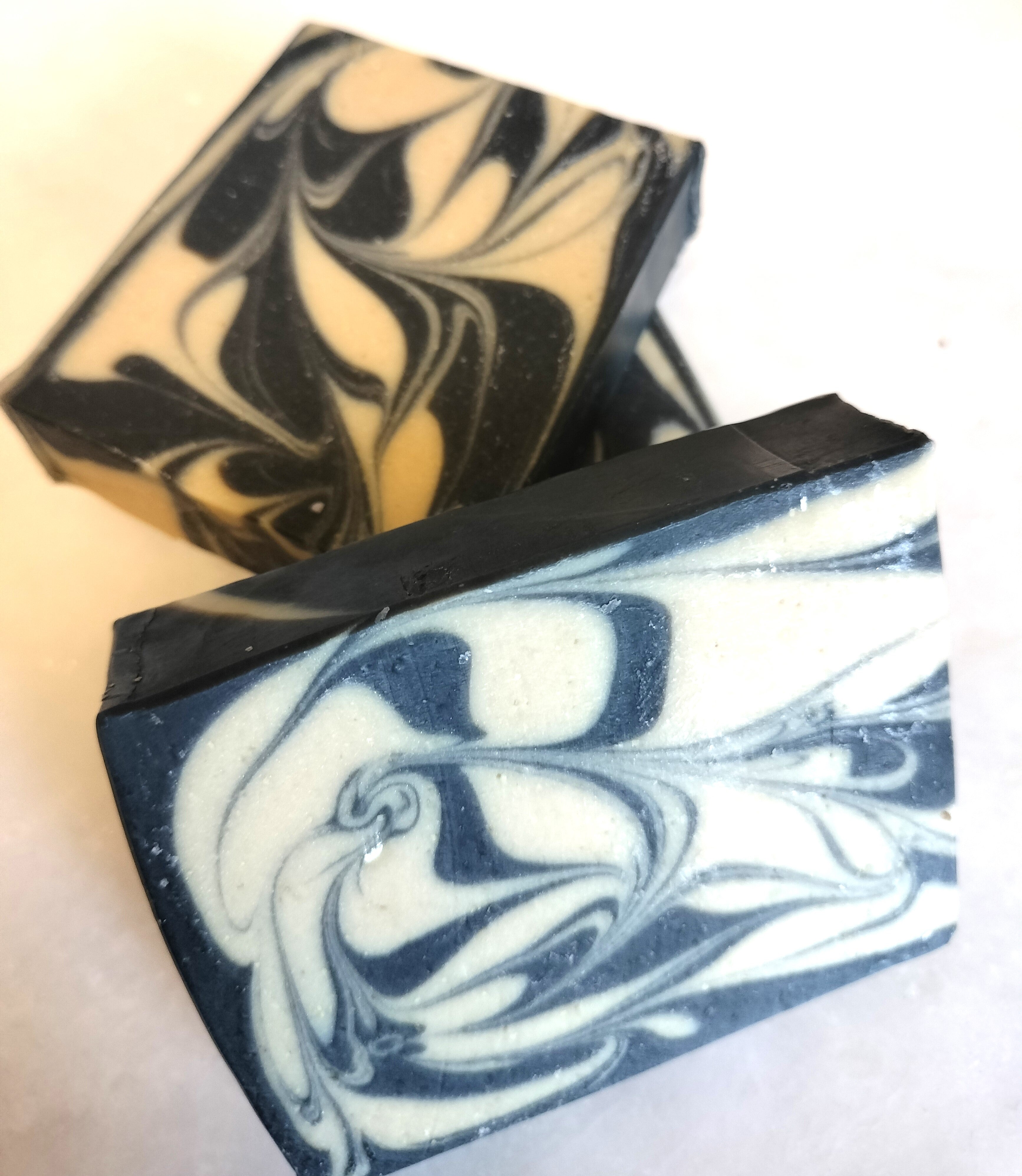 Lavender + Spearmint Mint Activated Charcoal Eco-soap