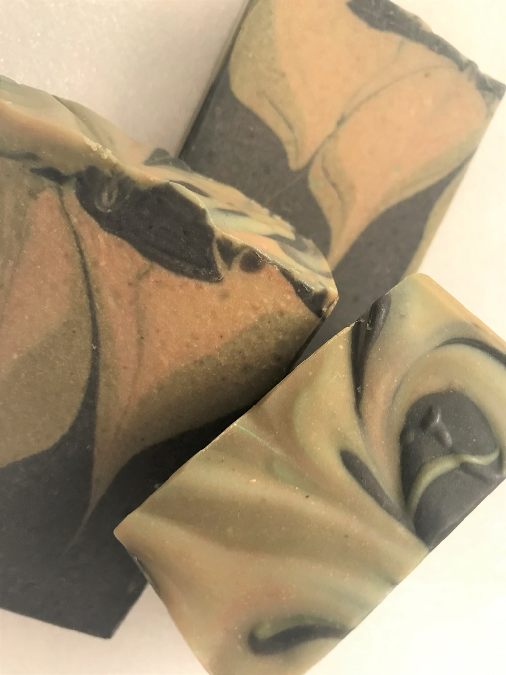 Activated Charcoal, Cucumber, & Mint
