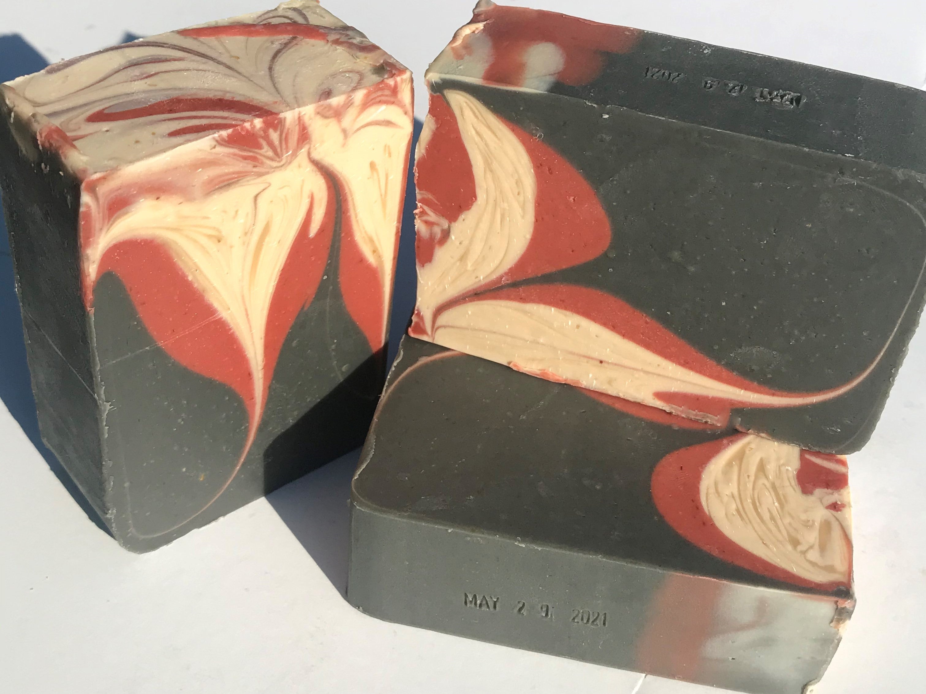 Activated Charcoal, Berries, & Vanilla Eco-Soap
