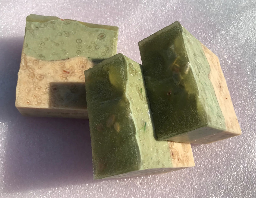 Irish [Sea] Moss + Bentonite & Kaolin Clay + Elemi, & Rosemary Eco-Soap