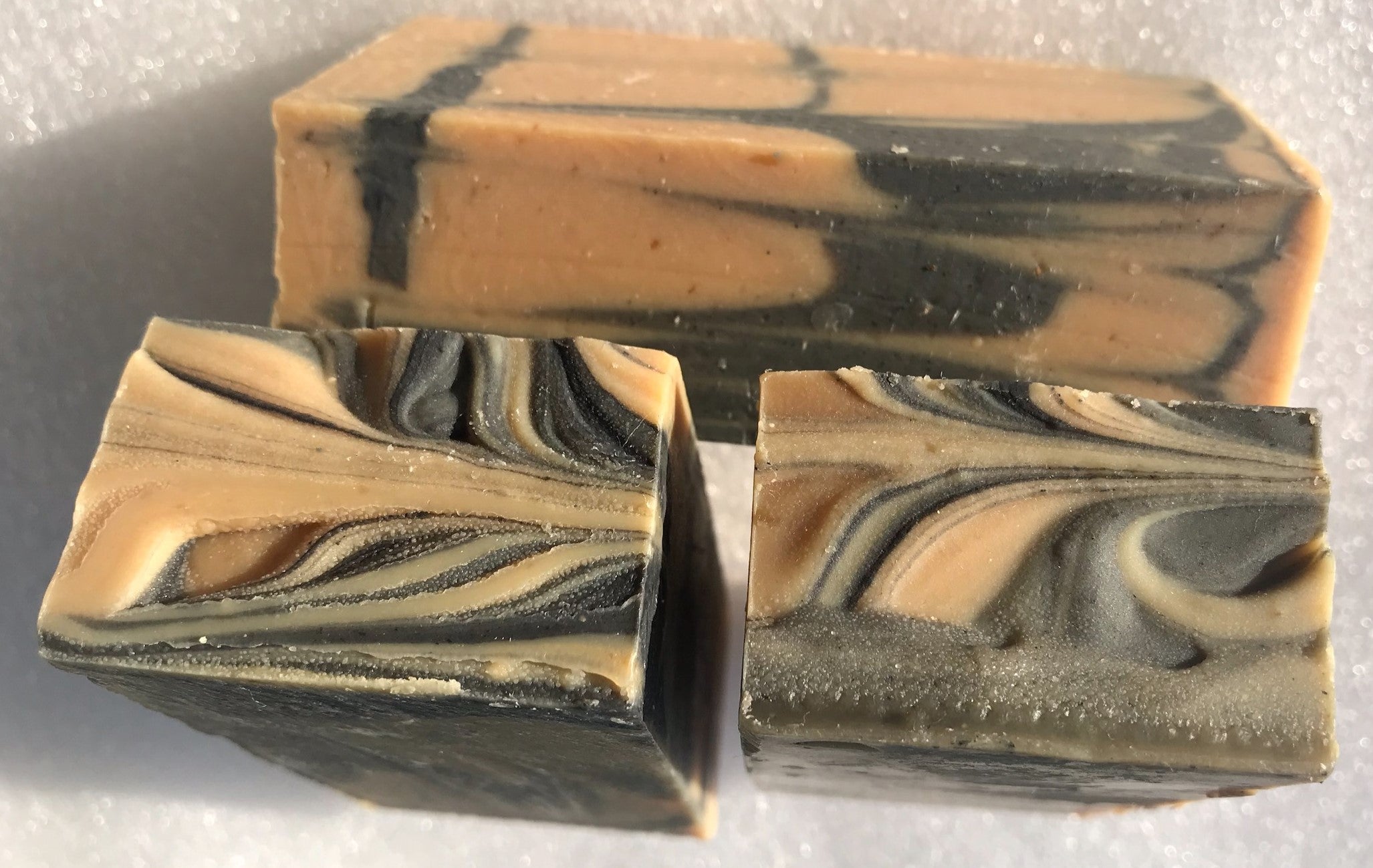 Black Pepper + Sandalwood + Activated Charcoal