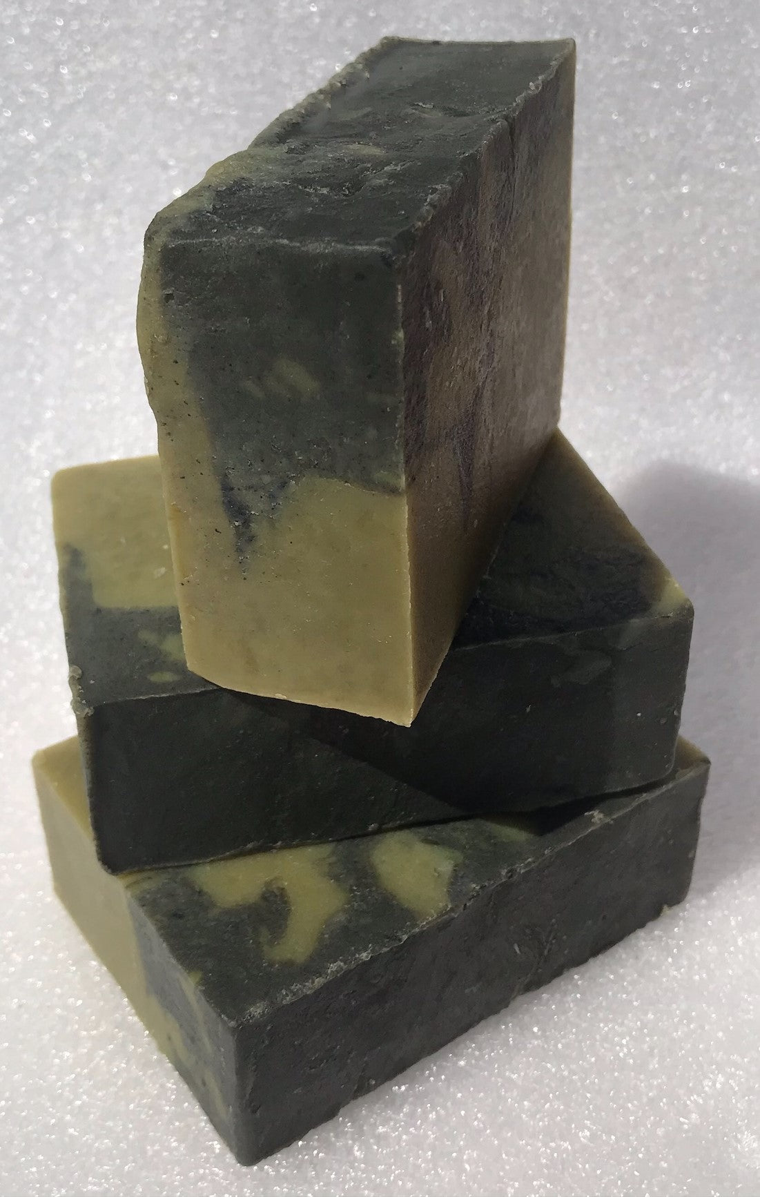 Cannabis Leaf & Patchouli