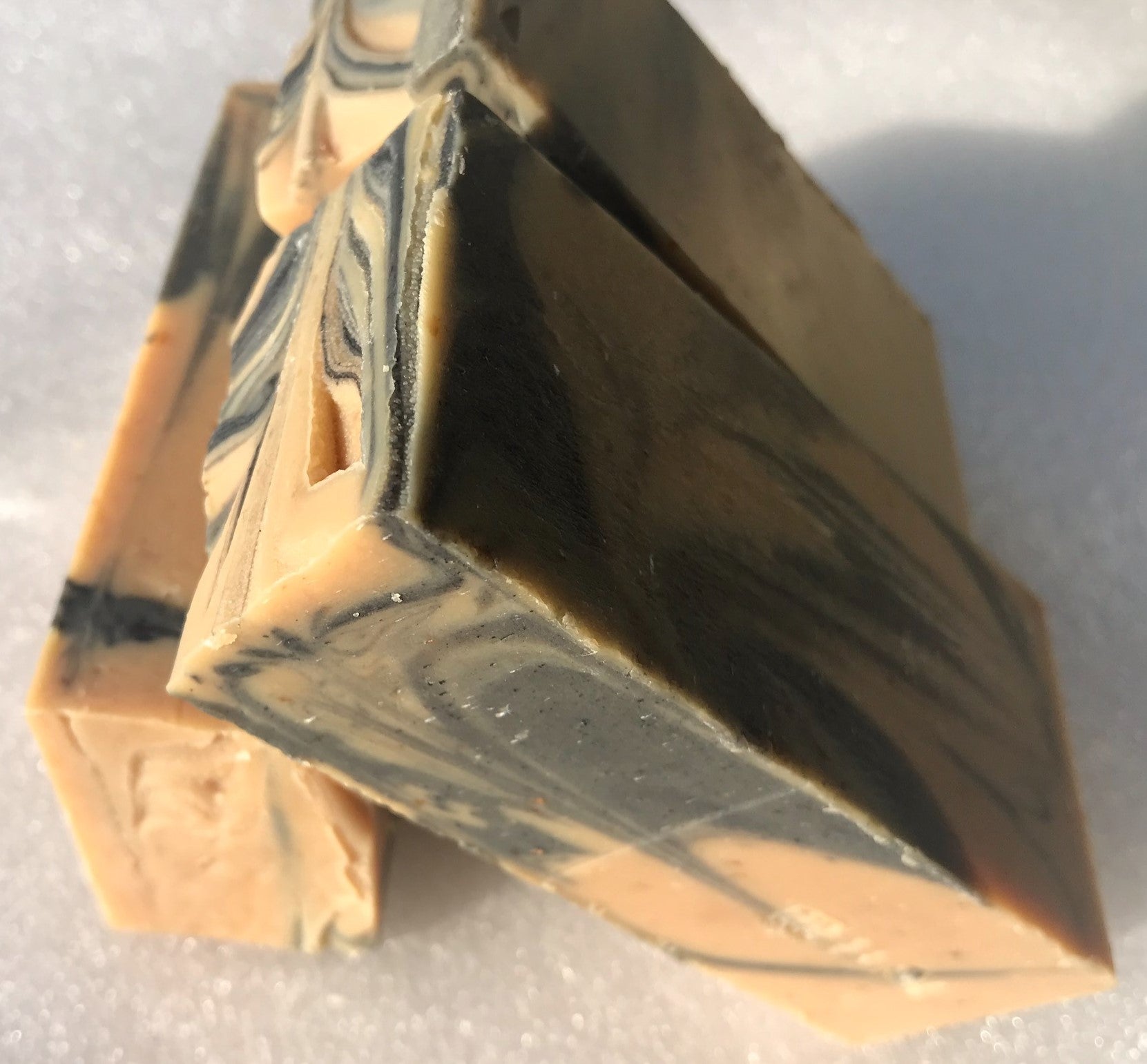 Black Pepper + Sandalwood + Activated Charcoal