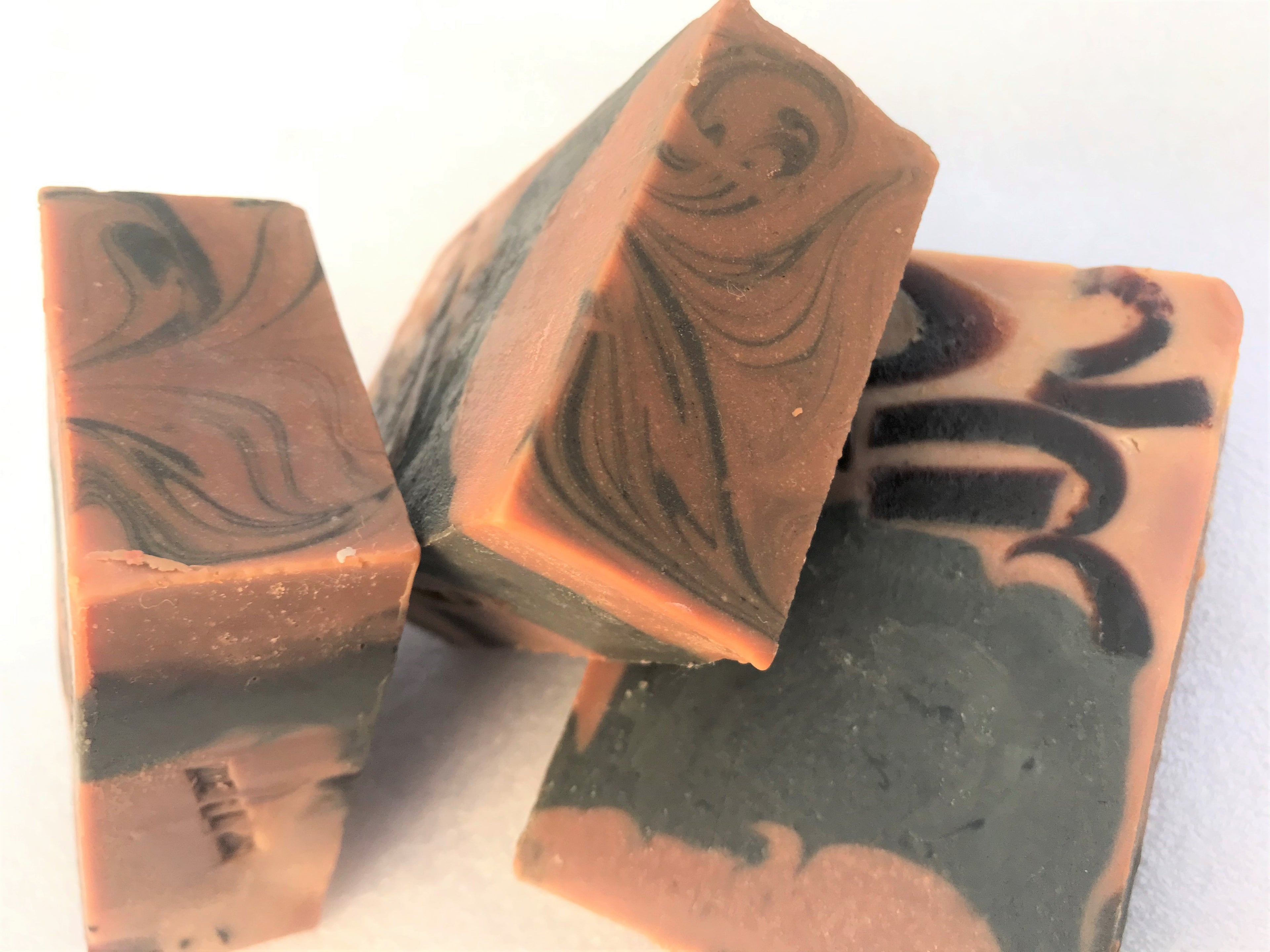 Dragon's Blood / Sangre de Drago Activated Charcoal Eco-Soap